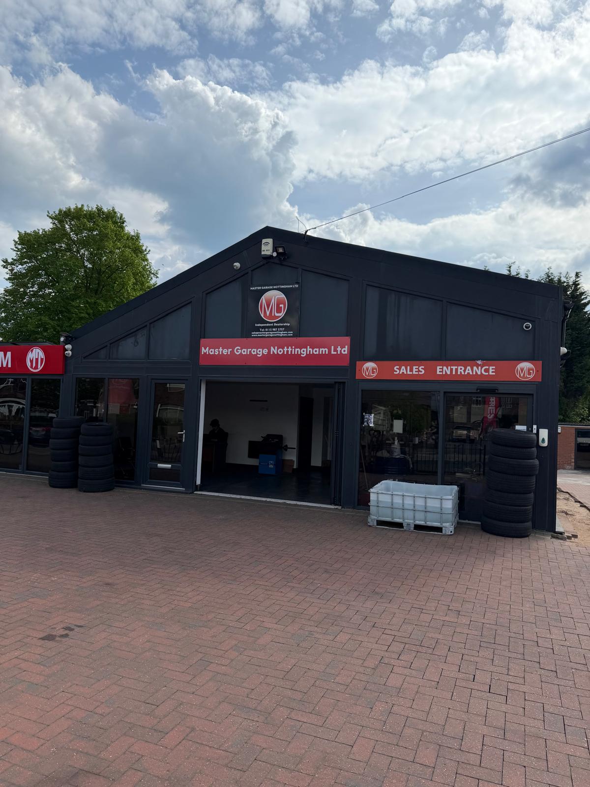 Master Tyre entrance